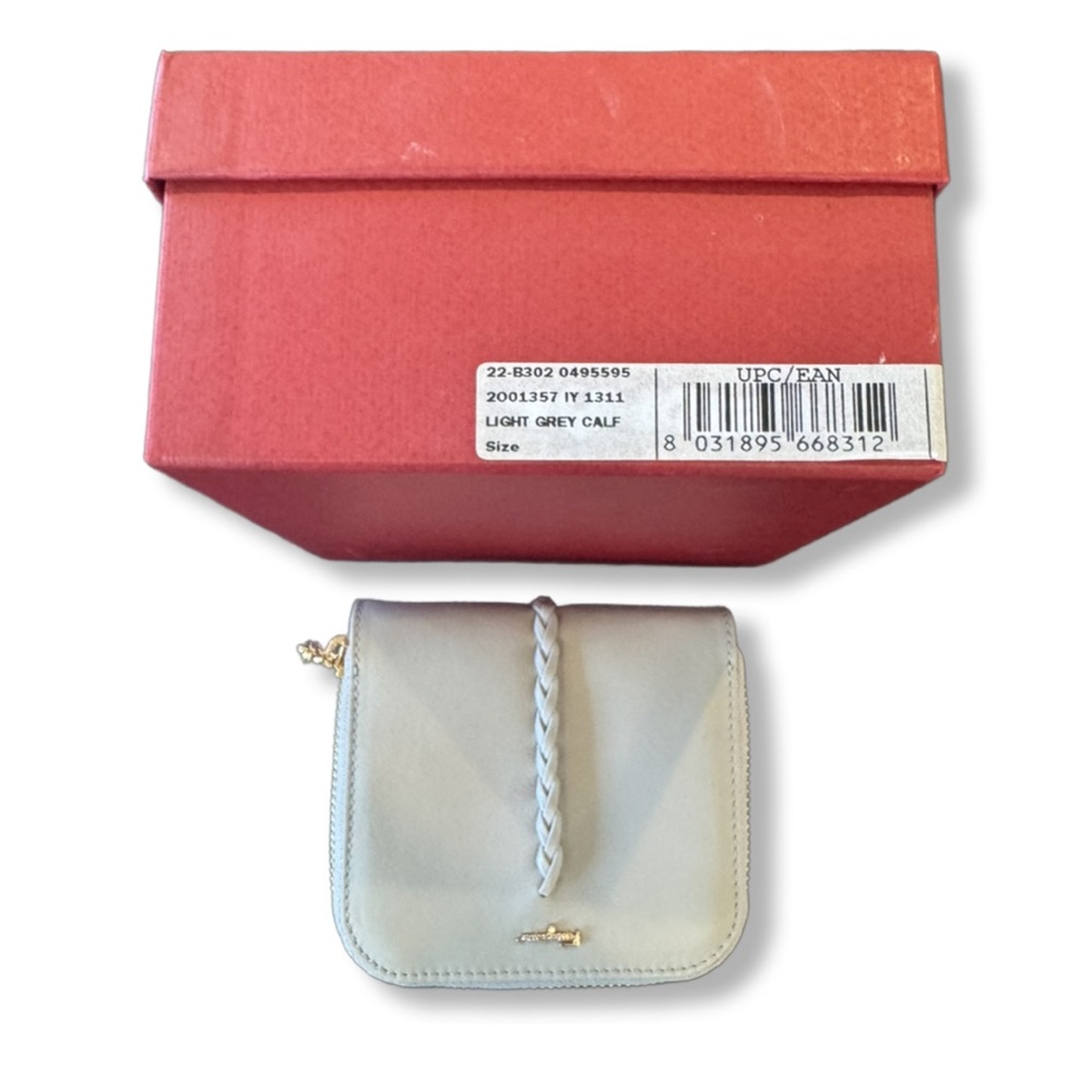 Salvatore Ferragamo White Leather Compact Wallet - Picture 3 of 10